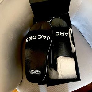 Marc jacobs size 7